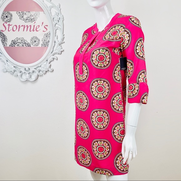 Crown & Ivy / Pink Green Orange Floral Circle - Picture 3 of 8